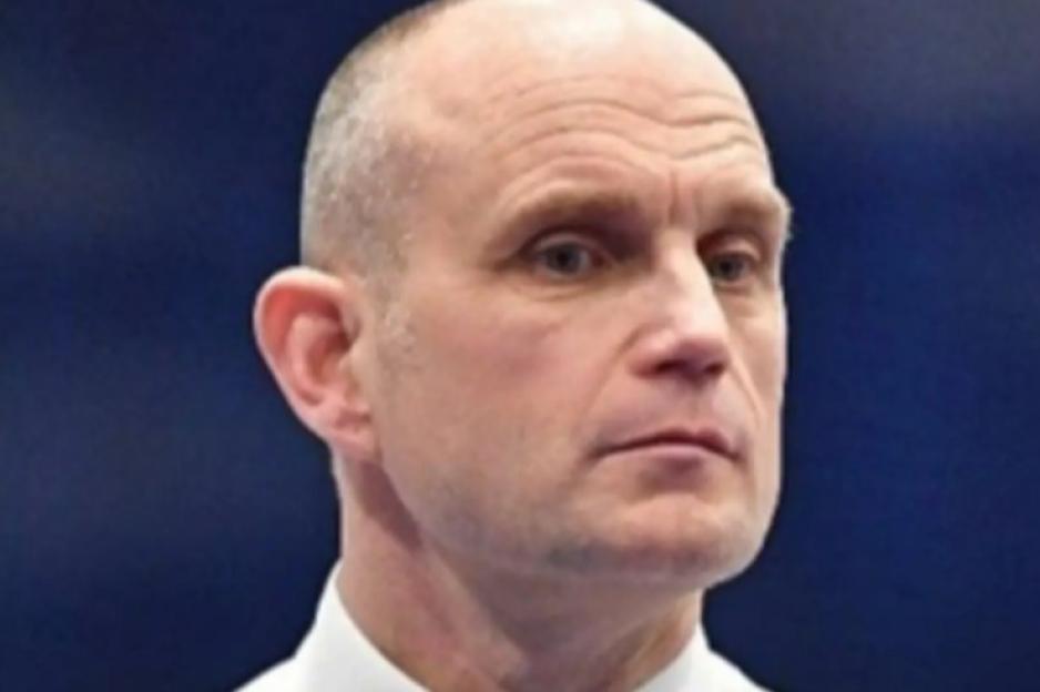 England boxing referee suspended after pestering woman for threesome on social media