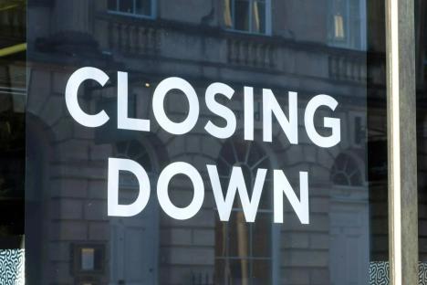 Discount retailer with 750 branches to close store in HOURS in blow to shoppers
