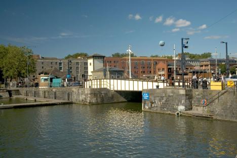 Busy bridge used by thousands of drivers, walkers & cyclists every day will close for 2 YEARS next week in £16m refurb