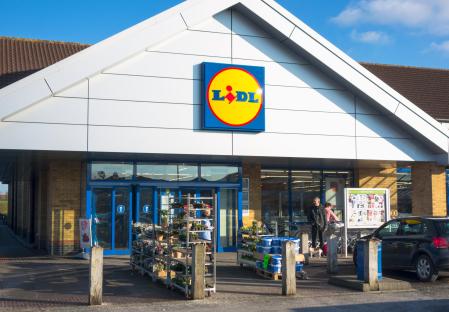 Lidl is selling a ‘stylish & durable’ garden must-have that’s £70 cheaper than The Range’s version