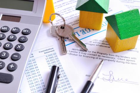 First major lender slashes mortgage rates following Trump Tariff fallout