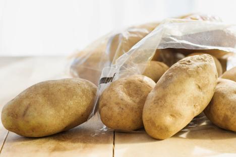 ‘You will never buy shop bought chips again,’ the 8p hack that will turn your bag of potatoes into a months worth fries