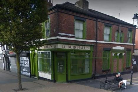 Historic pie shop closes its doors after 185 years on high street as owner shares heartwarming message to customers