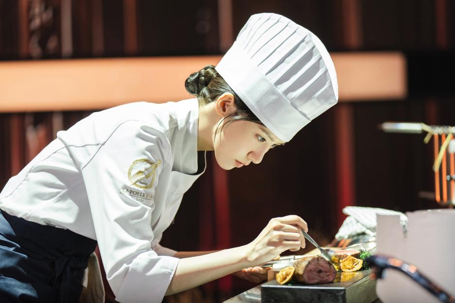 Girls’ Generation’s Lim YoonA Is An Award-Winning Chef In New Drama “Bon Appétit, Your Majesty”