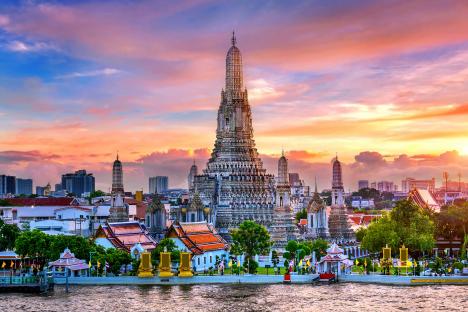 Wat Arun Temple at sunset in Bangkok, Thailand.