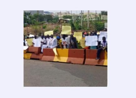 Ward delineation: Ijaws of Warri Federal Constituency stage solidarity rally at INEC headquarters