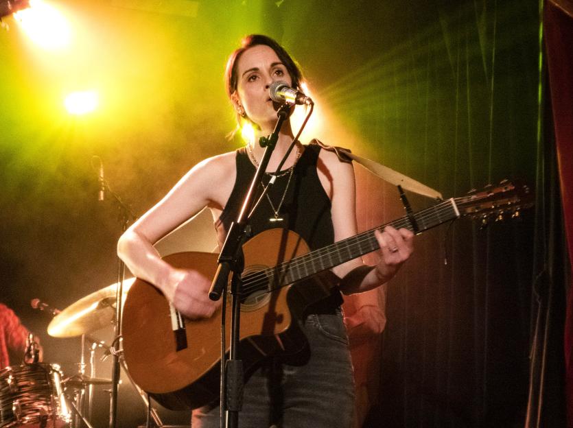 Michelle Dockery and Michael Fox performing live.