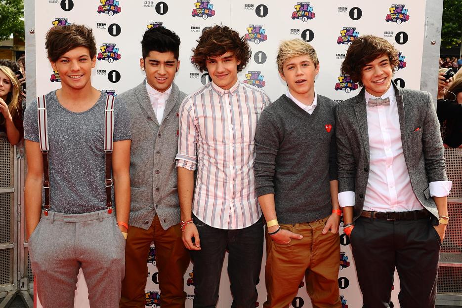 One Direction members Louis Tomlinson, Zayn Malik, Liam Payne, Niall Horan, and Harry Styles arriving at the BBC Radio 1 Teen Awards.
