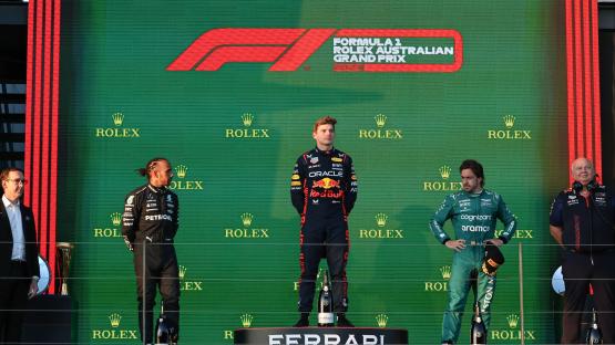 How many current or former World Champions are on the grid in 2025?