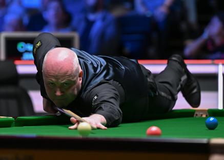 Tour Championship snooker 2025 LIVE RESULTS: John Higgins faces Barry Hawkins TODAY in huge semi-final – updates