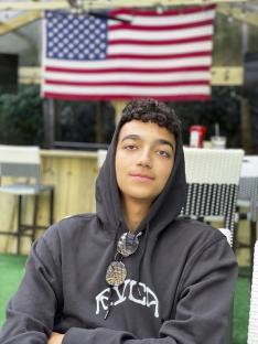 Photo of Edan Alexander.