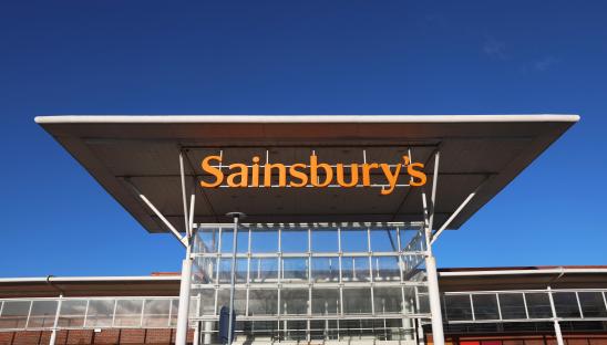 ‘It’s like pure sunshine’ cry shoppers as they run to Sainsbury’s for ‘most summery outfit ever’ that’ll cost you £43