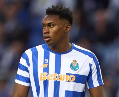 Samu Aghehowa of FC Porto during a warm-up.