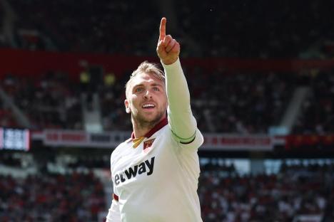 Jarrod Bowen celebrating a goal.