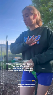 Woman thanking the Sort Your Life Out team.
