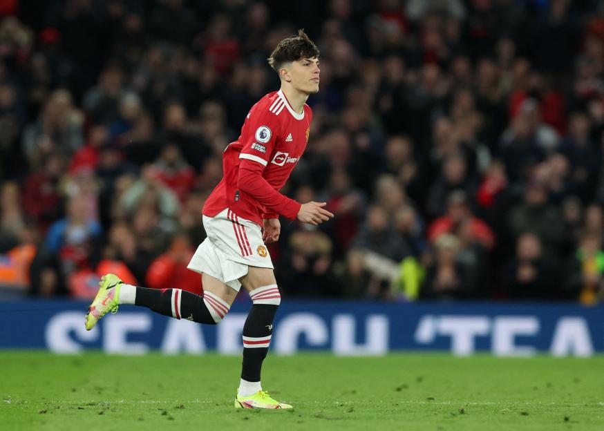 Manchester United's Alejandro Garnacho playing in his first team debut.