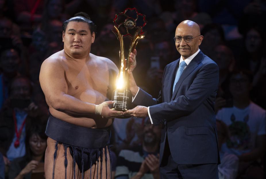 The Grand Sumo Tournament Finals