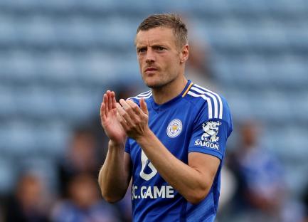 Jamie Vardy could make personal sacrifice to play final game in front of home fans as Leicester release statement