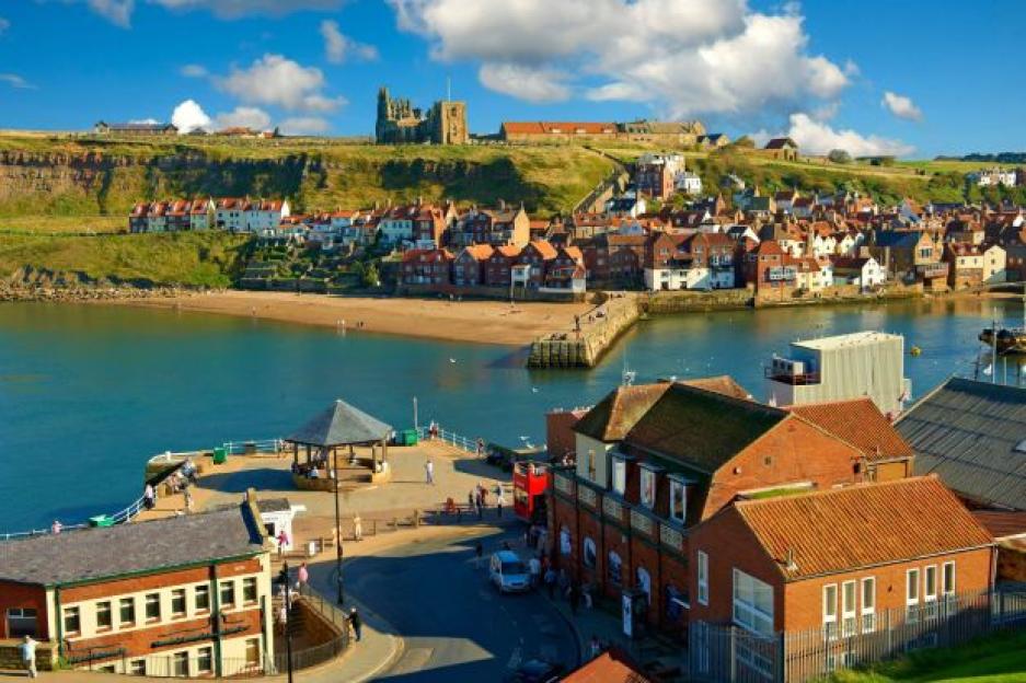 Tragedy as fourth body in three days found by bottom of cliffs at popular beauty spot