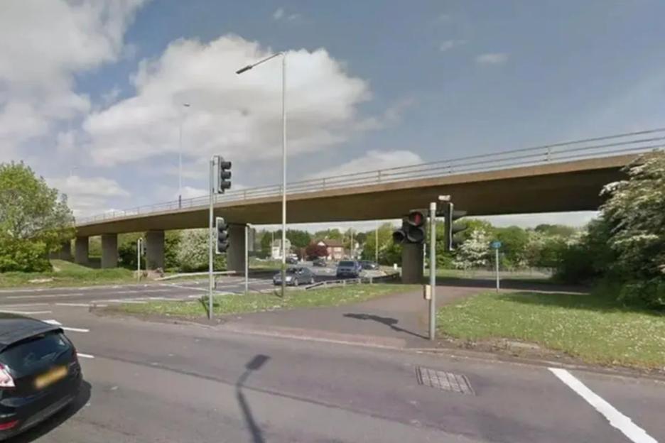 Busy flyover road CLOSED in both directions after car crash – with drivers forced to take alternative routes