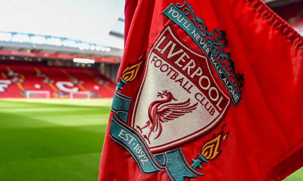 EPL Update: Liverpool Falls 4 Points Behind Arsenal After 2-1 Loss to Man Utd