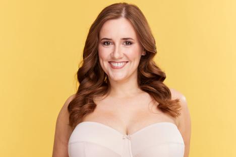 I have 32JJ boobs and tested the high street’s strapless bras to find out which is best for fuller busts