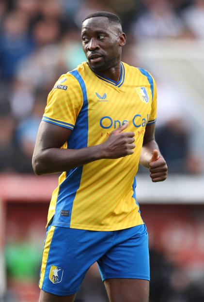 Mansfield name player who’s currently in prison for causing death by careless driving in their EFL squad list