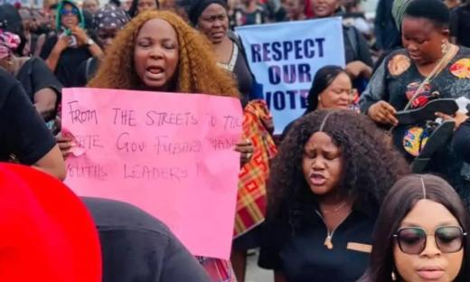 Again, Rivers women protest in Port Harcourt, demand Fubara’s reinstatement