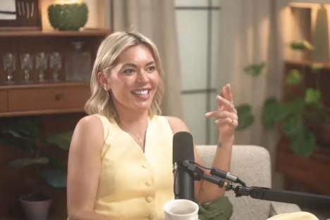 Danni Menzies’ saucy confession about joining the Mile High Club & reveals she’s even had sex in a restaurant