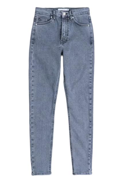 Light gray skinny jeans.