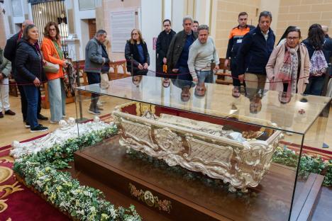 Remains of Saint Teresa of Jesus in a reliquary.