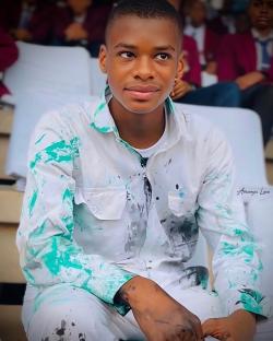 At Just 15, Kanyeyachukwu Tagbo-Okeke Paints His Name into the Guinness World Records