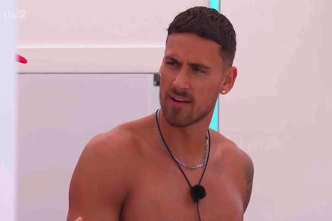 Love Island’s Ben in catfishing nightmare as his identity is stolen for sex website