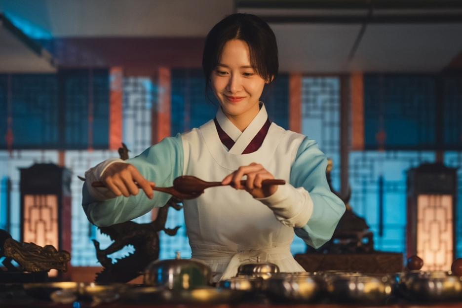 Lim Yoona Dishes On Her Upcoming Drama “Bon Appétit, Your Majesty”