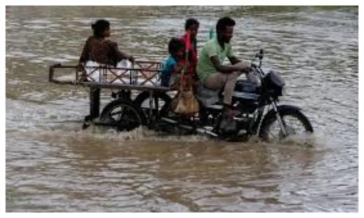 Over 100 people killed after heavy rain hits India, Nepal