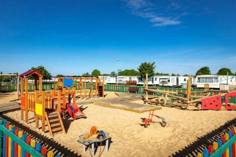 The holiday park with indoor pool and nearby beach that mums are saying is the best in the UK – kids ‘never get bored’