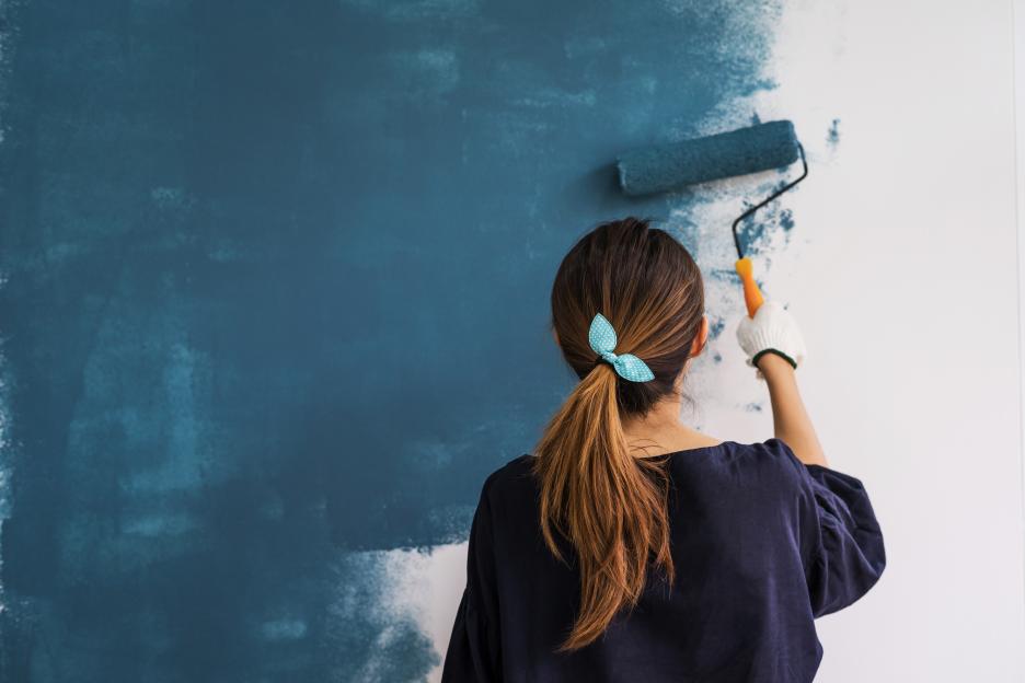 I’m an interiors expert – the four colours that relieve stress and boost your mood on darker autumn nights