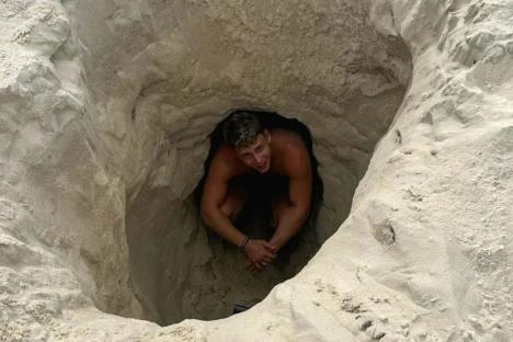 I almost died digging 8ft deep hole on beach when I was swallowed by QUICKSAND – but I’d do it again