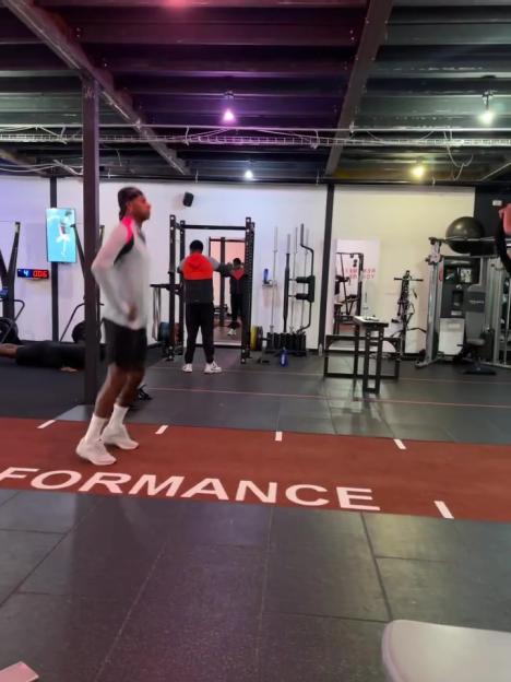 NINTCHDBPICT001035185200