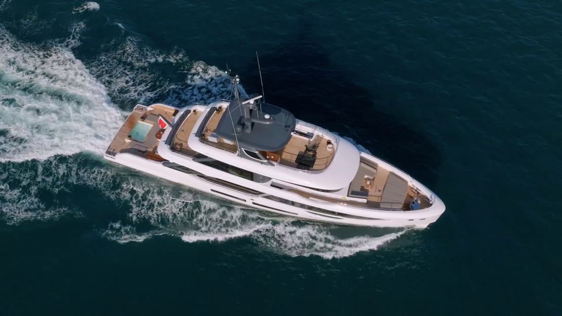 Aerial view of a Benetti OASIS 34M yacht underway.
