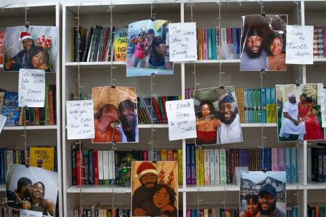Tunde Proposed to Chinonso in a Bookstore and It Was Perfect! 33