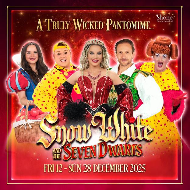 Poster for a Snow White and the Seven Dwarfs pantomime.