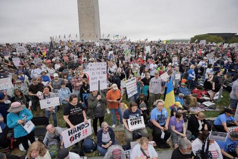 ‘We won’t bow to power drunk neofascist extremists’ – Anti-Musk, Trump’s protesters