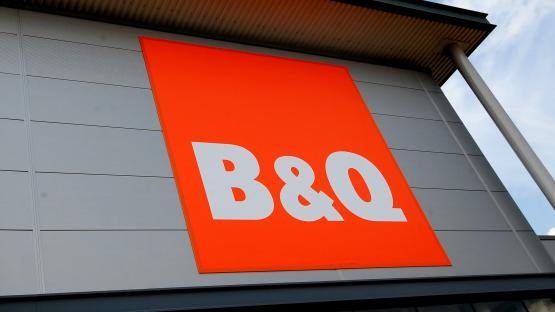 B&Q launches £9.75 decoration that’s the perfect backdrop for garden parties & turns your space into a romantic haven