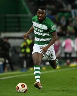 LISBON, PORTUGAL - DECEMBER 14: DÃ¡rio Essugo of Sporting in action during the UEFA Europa League 2023/24 match between Sporting CP and SK Sturm Graz at Estadio Jose Alvalade on December 14, 2023 in Lisbon, Portugal. (Photo by Zed Jameson/MB Media/Getty Images)