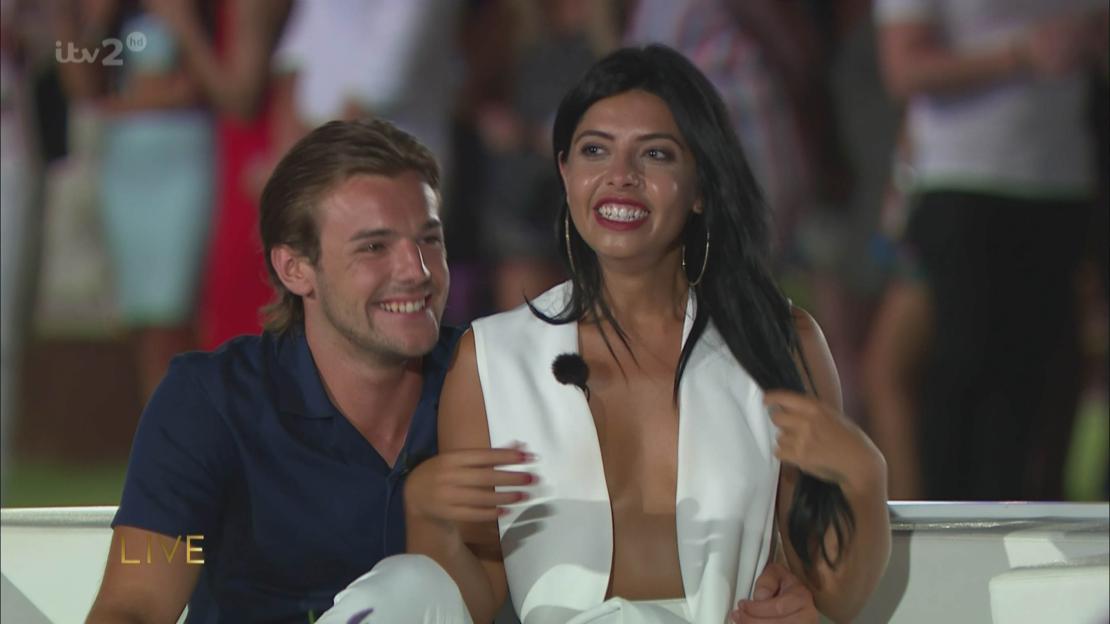 Nathan Massey and Cara De La Hoyde on Love Island.