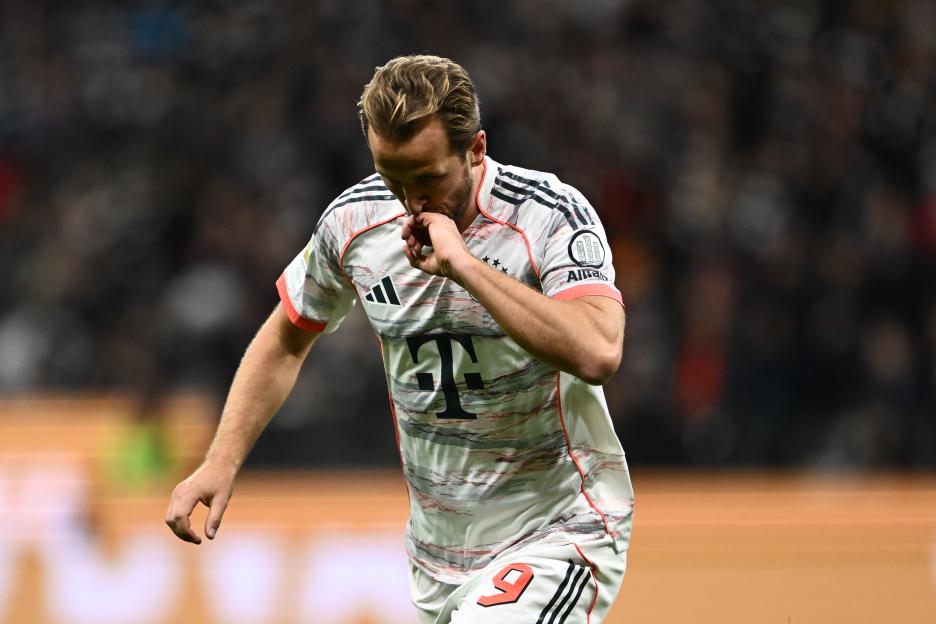 Harry Kane of Bayern Munich celebrates scoring his team's second goal.