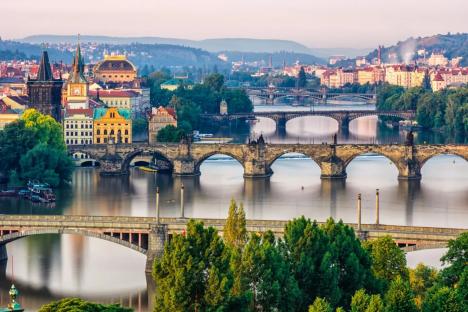 Tourist, 27, jailed after killing Brit dad, 31, with vodka bottle on Prague stag do in horror ‘blind attack’
