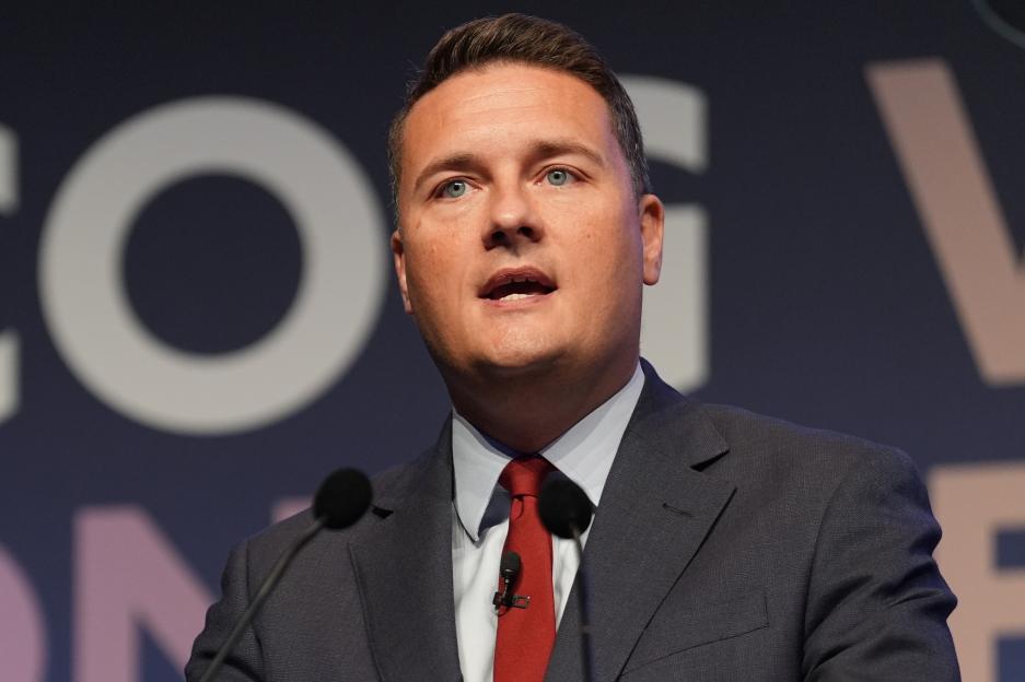 Health Secretary Wes Streeting speaking at the RCOG World Congress 2025.