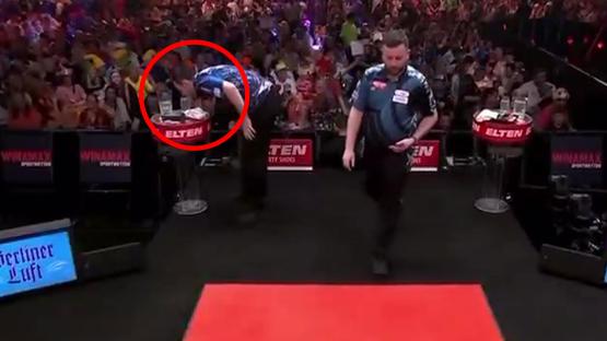 ‘Did that get shown?’ – Weird thing Luke Humphries did with his glass caught on TV leaving darts ace embarrassed